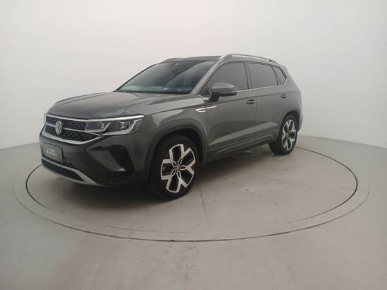 VOLKSWAGEN TAOS 1.4 250 TSI TOTAL FLEX HIGHLINE AUTOMÁTICO